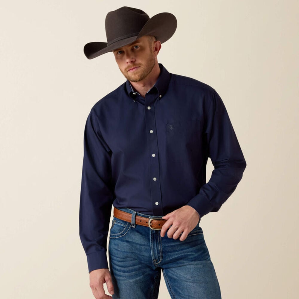 image of Men's Wrinkle Free Solid Shirt
