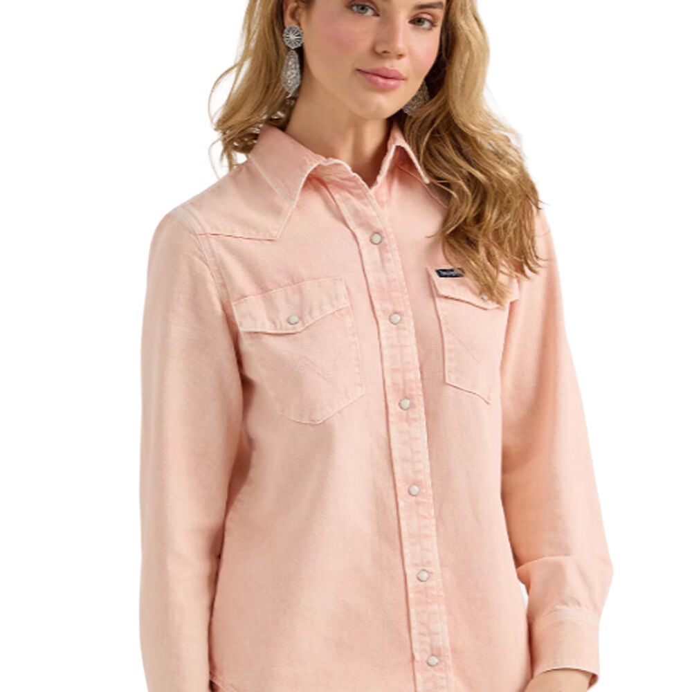 image of Women's Colorwash Slim Western Snap Shirt- Pink