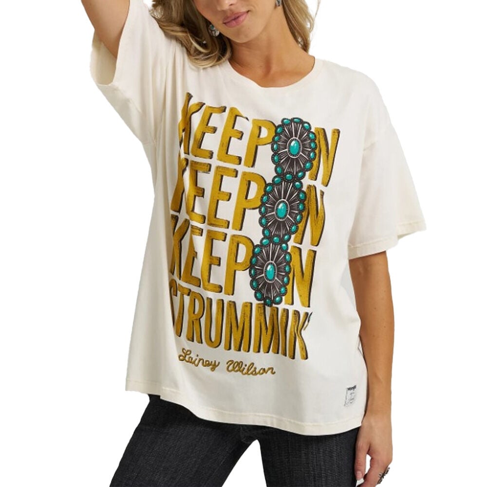 image of Women's Lainey Wilson Keep On Strummin Oversized Short Sleeve T-Shirt