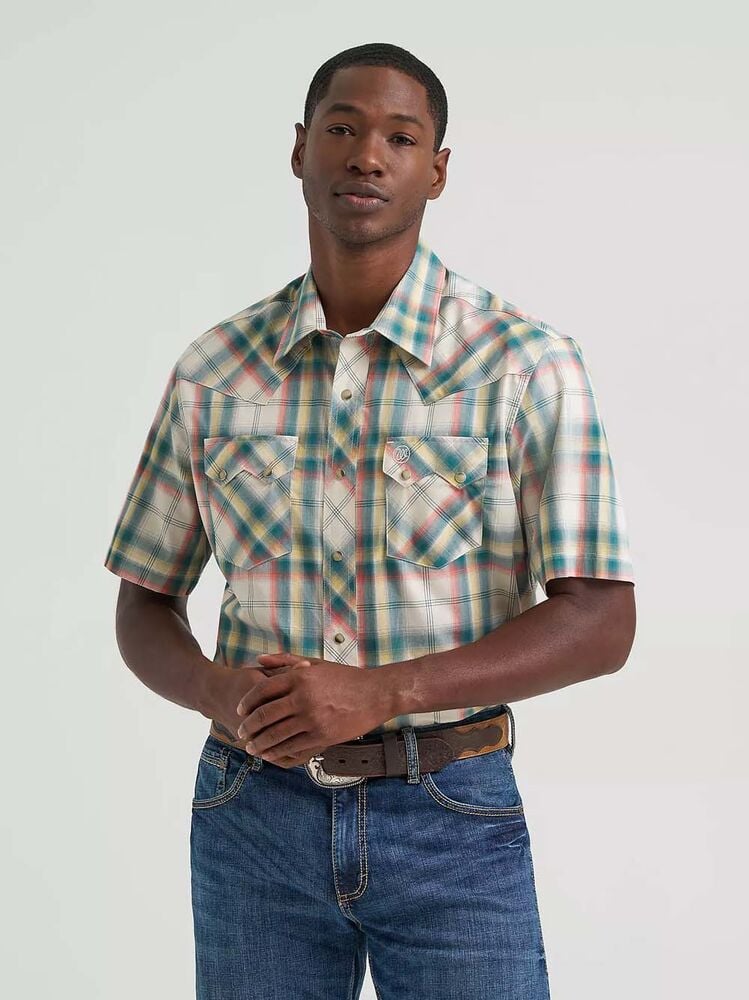 image of Men's Retro Snap Button Short Sleeve Shirt, Grass
