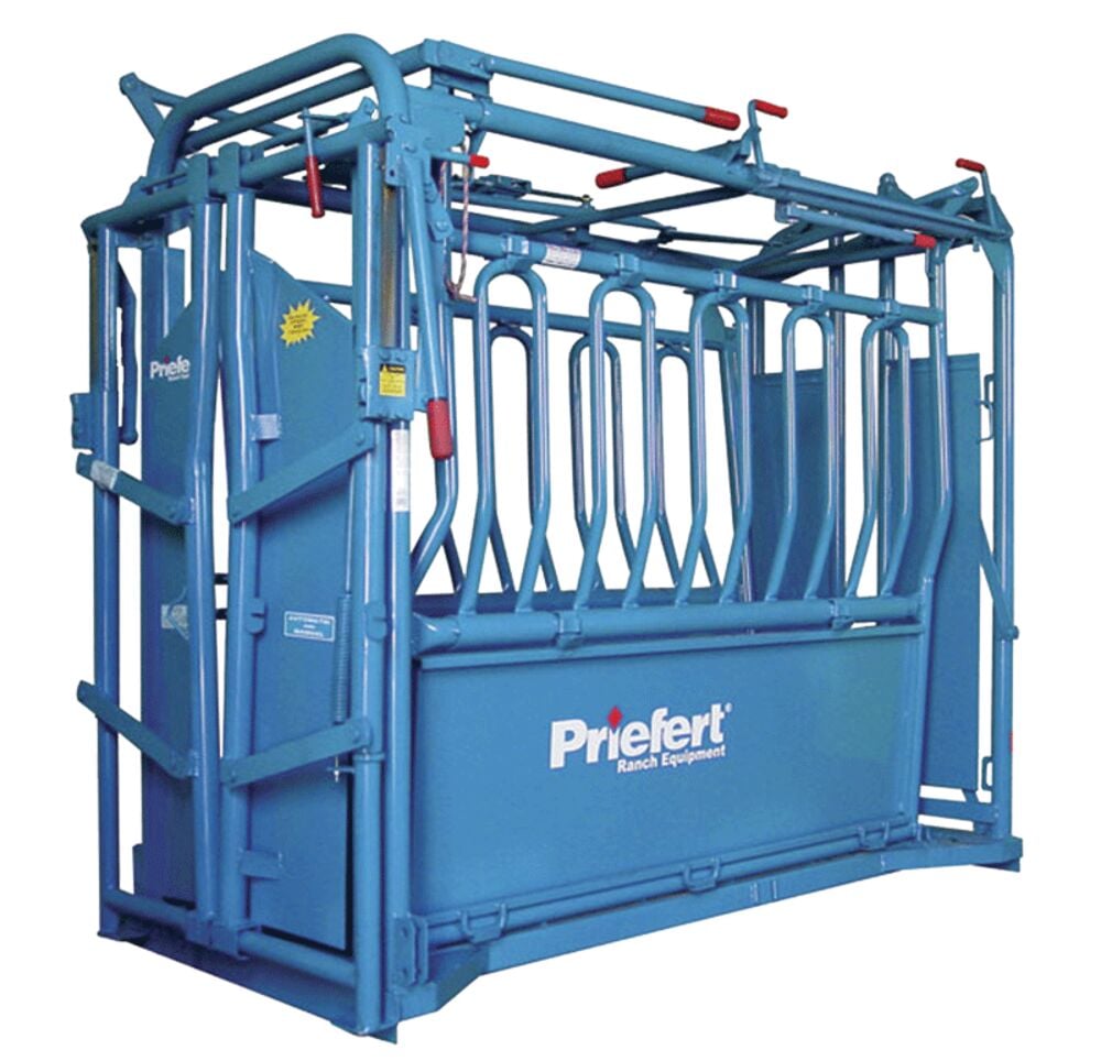 image of SO4 Squeeze Chute with Automatic Headgate